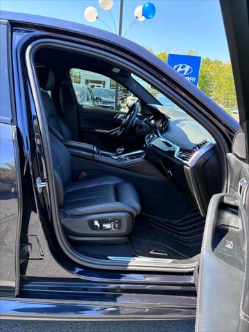 2023 BMW X6 M50i