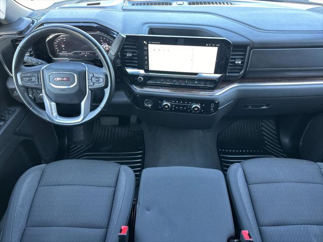 2024 GMC Sierra 1500 4WD Crew Cab Short Box Elevation with 3SB