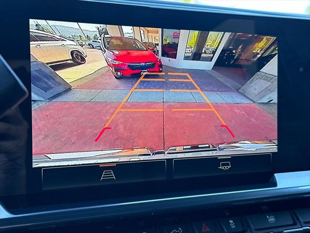 2024 GMC Sierra 1500 4WD Crew Cab Short Box Elevation with 3SB