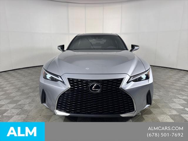2025 Lexus IS 300 300