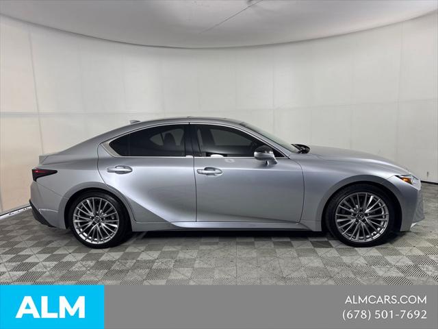 2025 Lexus IS 300 300