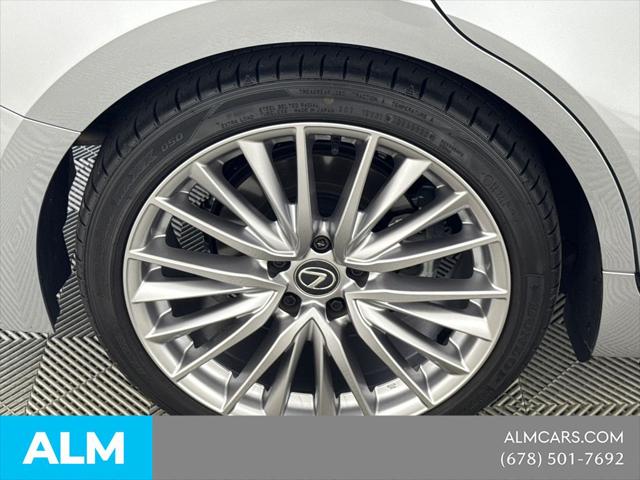 2025 Lexus IS 300 300