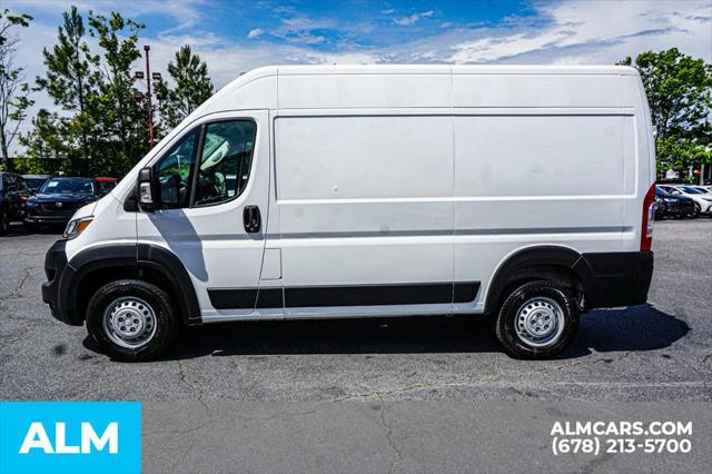 2025 Ram ProMaster 2500 Cargo Van Tradesman High Roof 136" WB w/Pass Seat