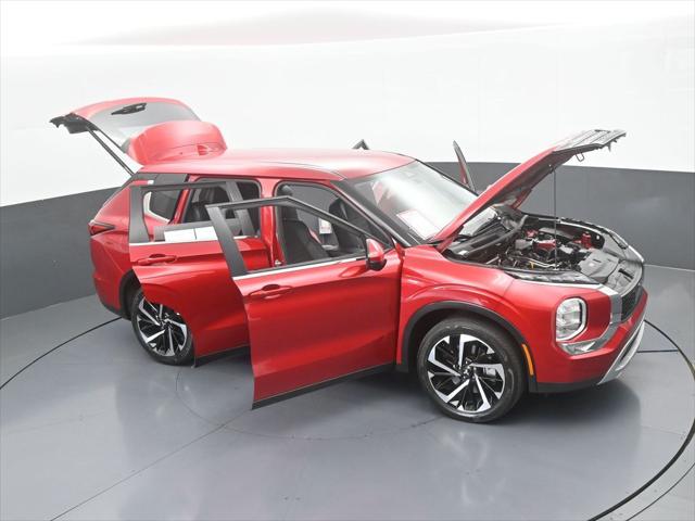 2024 Mitsubishi Outlander SE Black Edition S-AWC