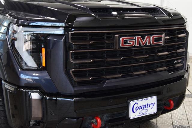 2024 GMC Sierra 2500HD 4WD Crew Cab Standard Bed AT4X