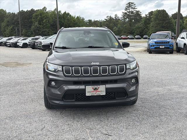 2022 Jeep Compass Latitude FWD