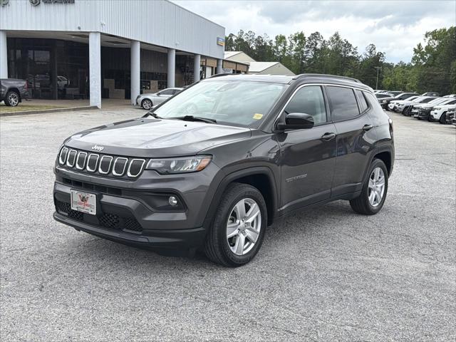 2022 Jeep Compass Latitude FWD