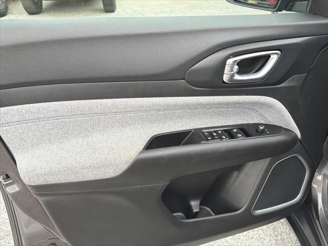 2022 Jeep Compass Latitude FWD