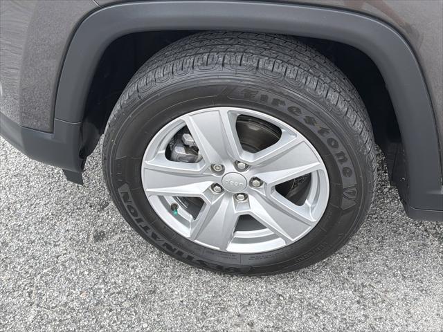 2022 Jeep Compass Latitude FWD