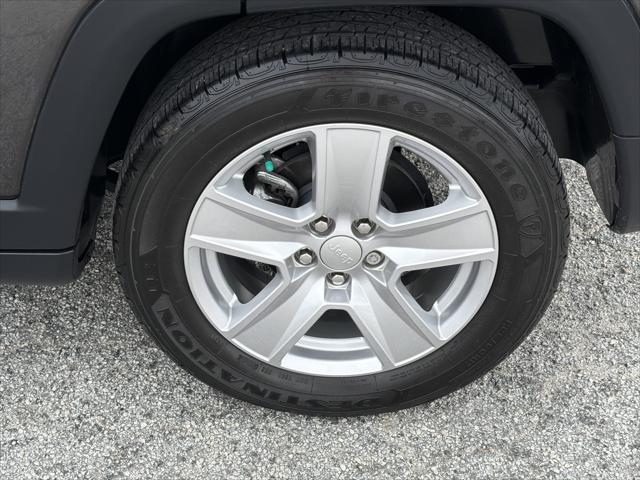 2022 Jeep Compass Latitude FWD
