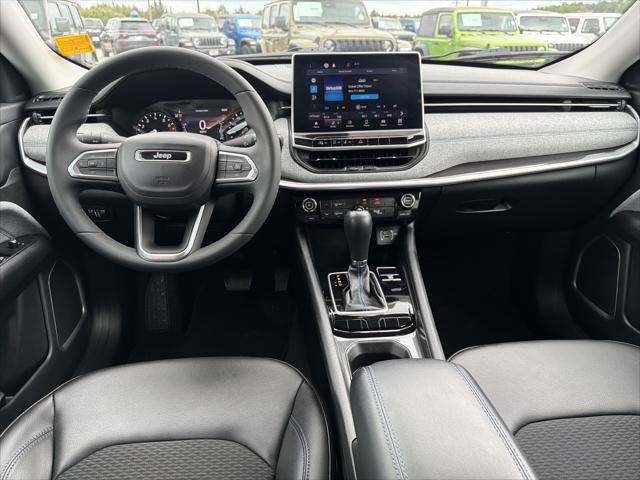 2022 Jeep Compass Latitude FWD