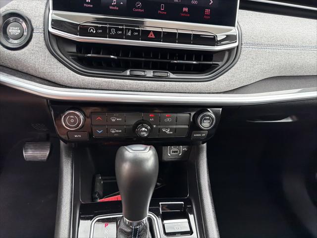 2022 Jeep Compass Latitude FWD