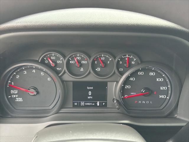 2022 Chevrolet Silverado 1500 4WD Crew Cab Short Bed Custom