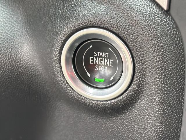 2022 Chevrolet Silverado 1500 4WD Crew Cab Short Bed Custom