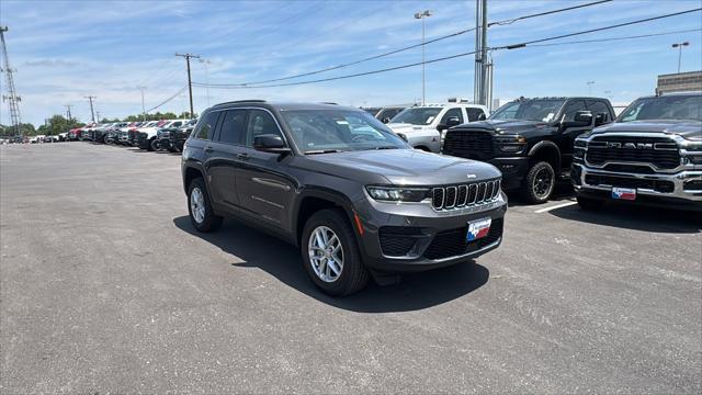 2026 Jeep Grand Cherokee GRAND CHEROKEE LAREDO 4X2