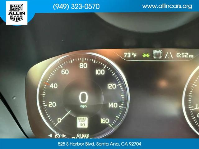 2016 Volvo XC90 T5 Momentum