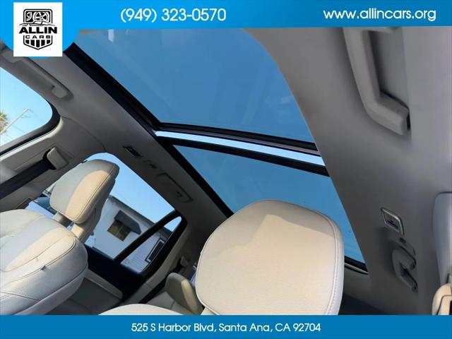 2016 Volvo XC90 T5 Momentum