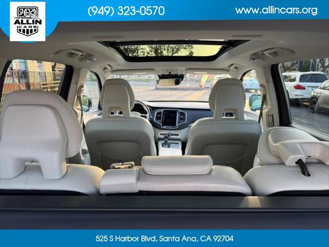 2016 Volvo XC90 T5 Momentum