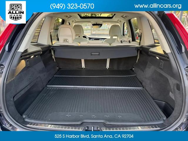 2016 Volvo XC90 T5 Momentum