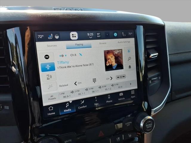 2022 Ram 1500 Laramie Crew Cab 4x4 57 Box