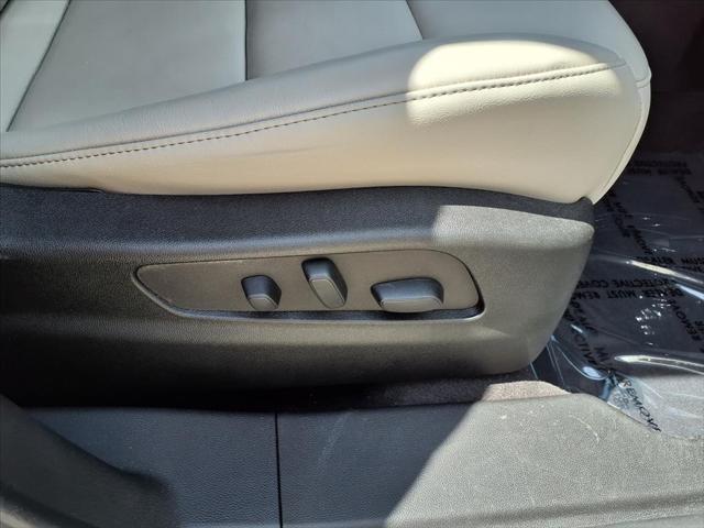 2023 Cadillac XT4 FWD Luxury