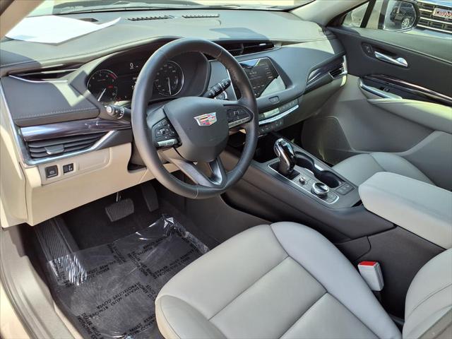2023 Cadillac XT4 FWD Luxury