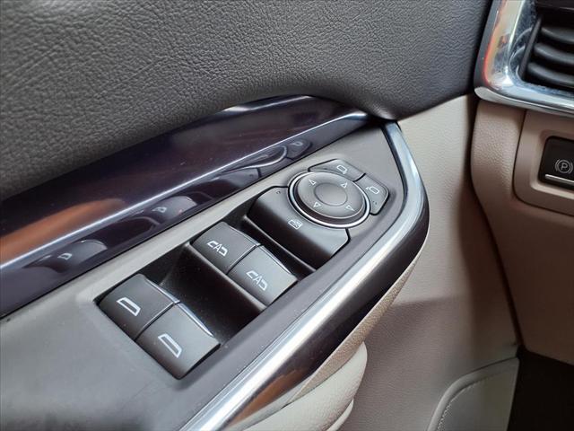 2023 Cadillac XT4 FWD Luxury