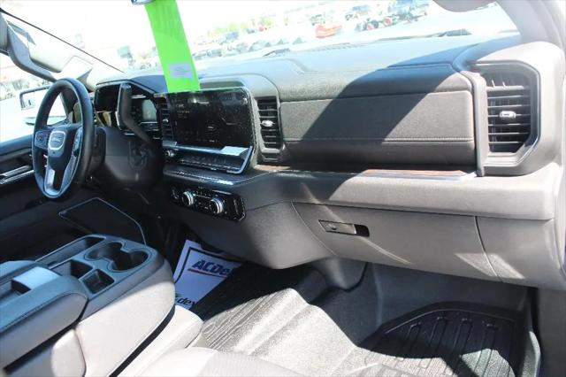 2024 GMC Sierra 1500 4WD Crew Cab Short Box SLT for sale in Sparta, IL