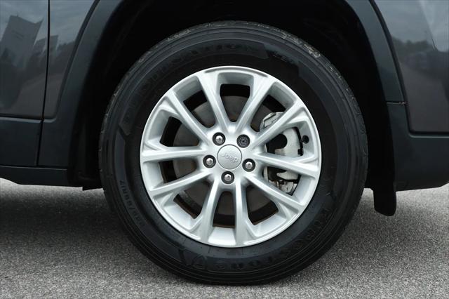 2022 Jeep Cherokee Latitude Lux 4x4