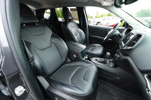 2022 Jeep Cherokee Latitude Lux 4x4