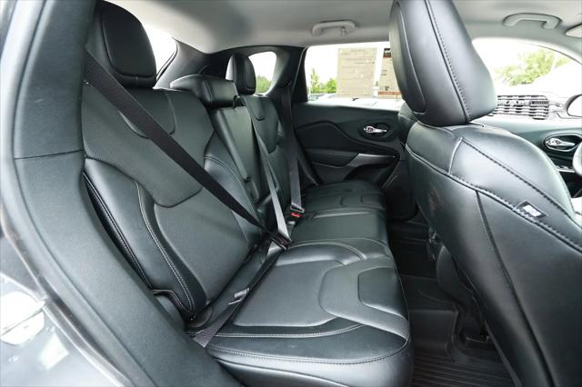 2022 Jeep Cherokee Latitude Lux 4x4