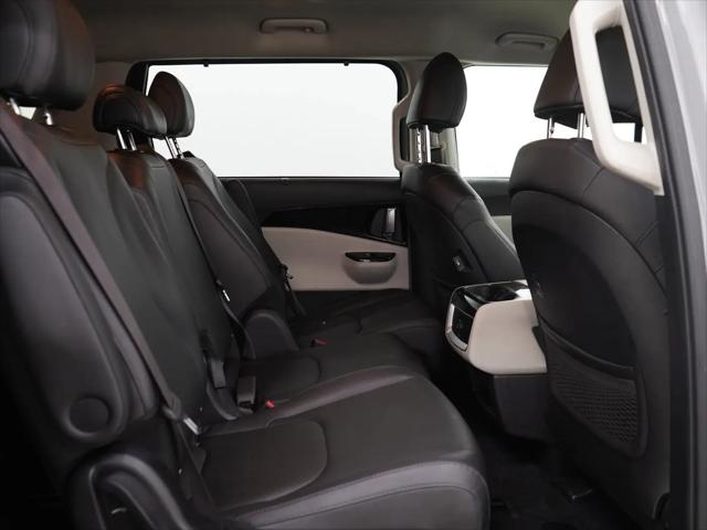 2022 Kia Carnival MPV EX