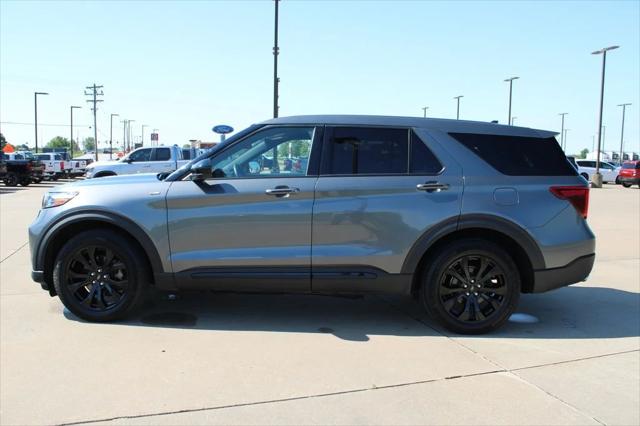 2022 Ford Explorer ST-Line
