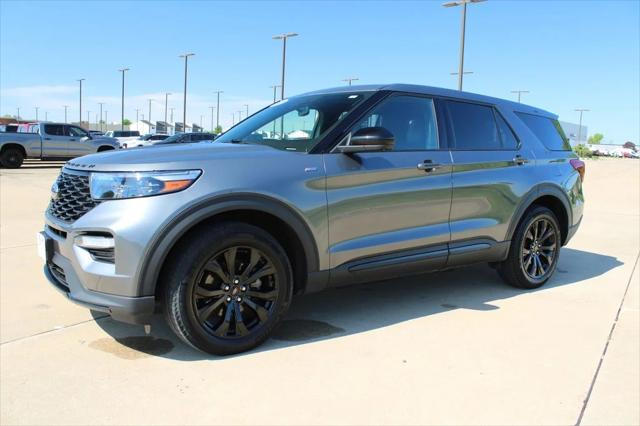 2022 Ford Explorer ST-Line