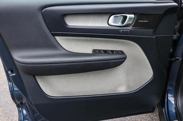 2019 Volvo XC40 T5 Inscription