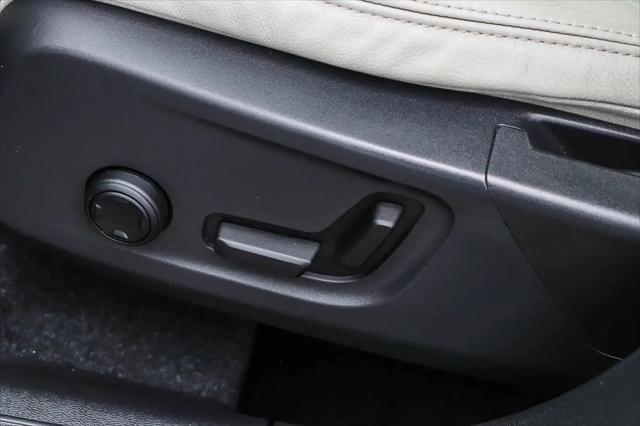 2019 Volvo XC40 T5 Inscription