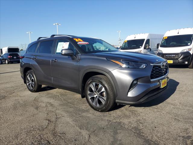 2024 Toyota Highlander XLE