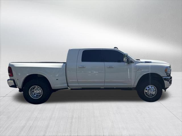 2022 Ram 3500 Limited Mega Cab 4x4 6'4" Box