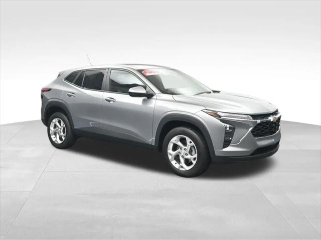 2025 Chevrolet Trax FWD LS
