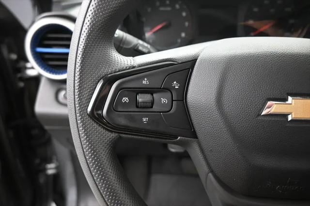 2025 Chevrolet Trax FWD LS