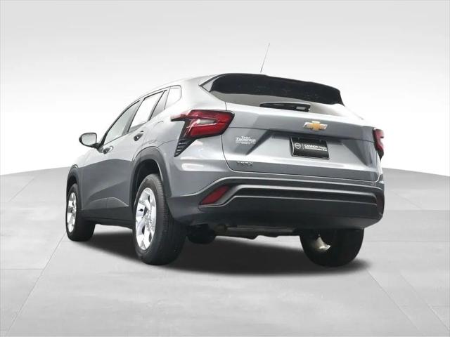 2025 Chevrolet Trax FWD LS