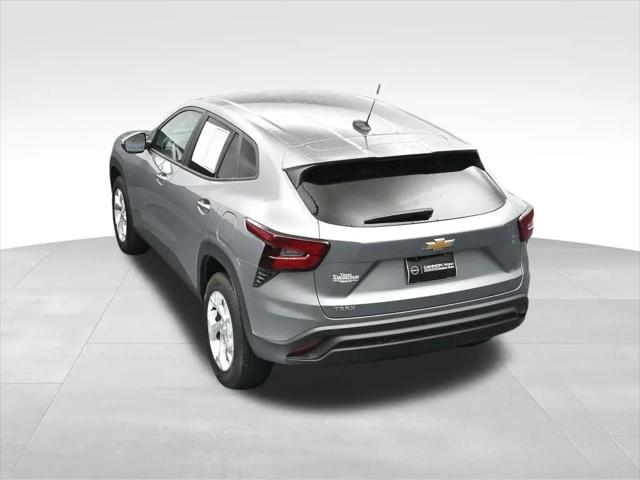 2025 Chevrolet Trax FWD LS