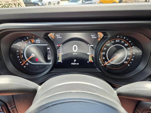 2024 Jeep Gladiator Sport