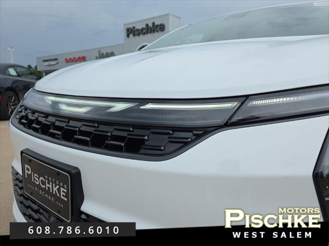 2027 Chrysler Pacifica Limited