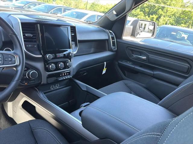 2026 Ram 1500 Express Crew Cab 4x4 57 Box