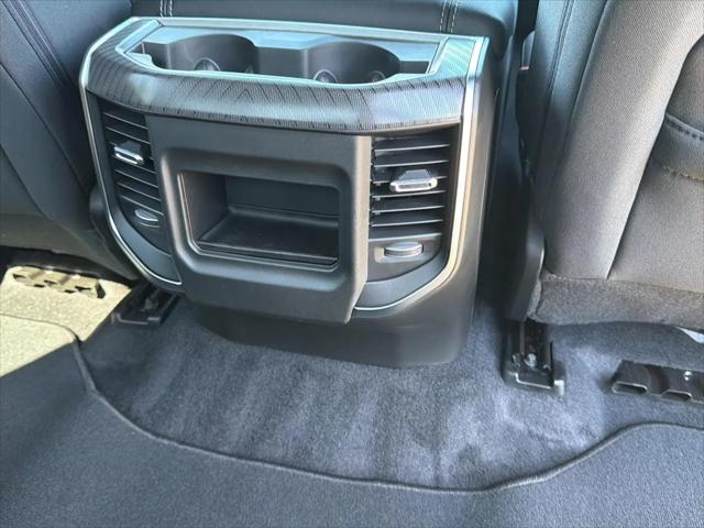 2026 Ram 1500 Express Crew Cab 4x4 57 Box