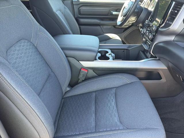 2026 Ram 1500 Express Crew Cab 4x4 57 Box