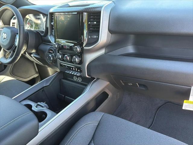 2026 Ram 1500 Express Crew Cab 4x4 57 Box