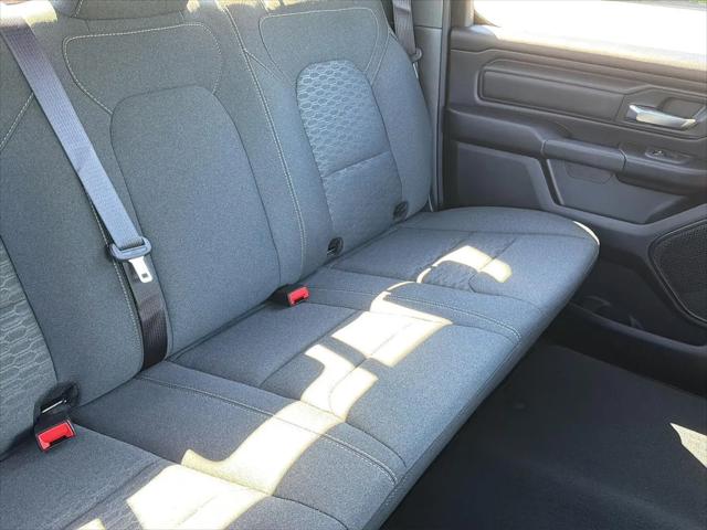 2026 Ram 1500 Express Crew Cab 4x4 57 Box