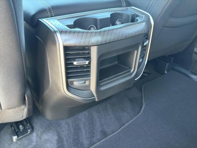 2026 Ram 1500 Express Crew Cab 4x4 57 Box